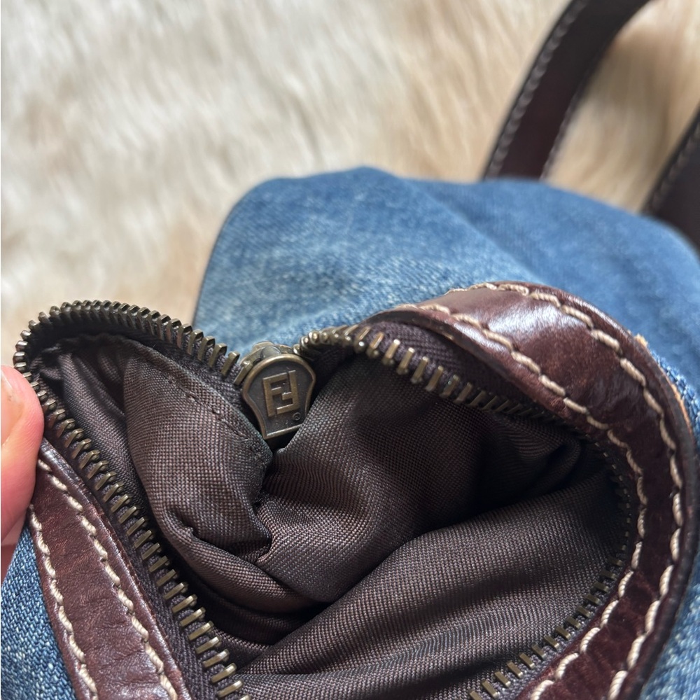 Fendi denim Oyster bag - Picture 6 of 12